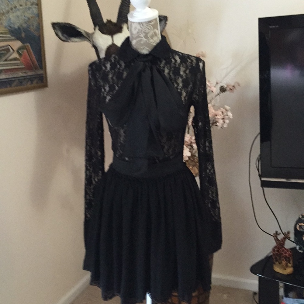 Black Lace gorgeous dress
